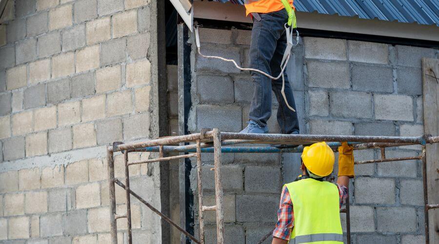 Professional residential roofers in Longmont, CO